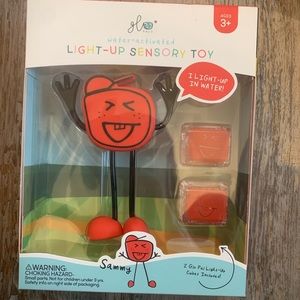 Glo Pals bath toy